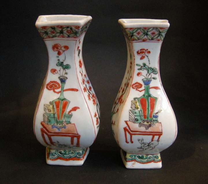Pair porcelain wall vases "famille verte" with vases and rabbits -Kangxi period